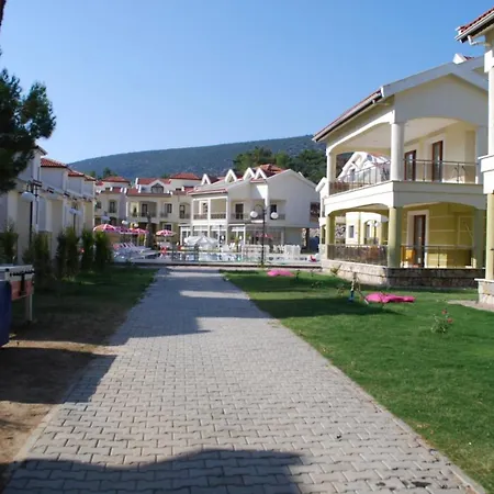 Villa Akbuk County