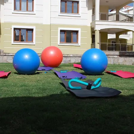 Akbuk County Villa *