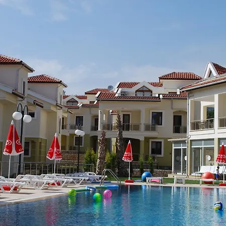 Akbuk County Villa *