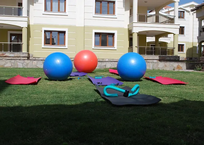 Akbuk County Villa *